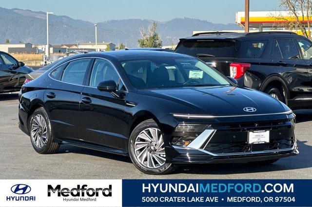 2025 Hyundai Sonata Hybrid Limited