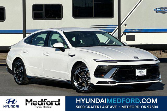 2026 Hyundai Sonata SEL AWD's photo