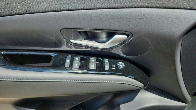2026 Hyundai Santa Cruz Limited - Photo 23