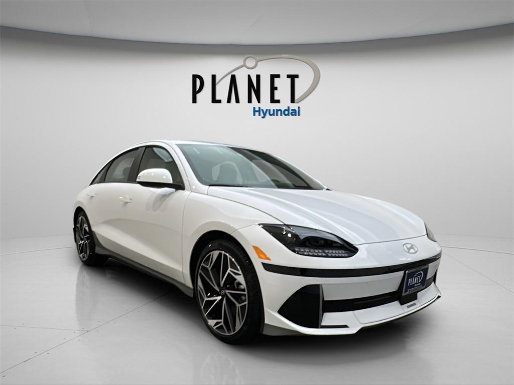 2025 Hyundai IONIQ 6 SEL