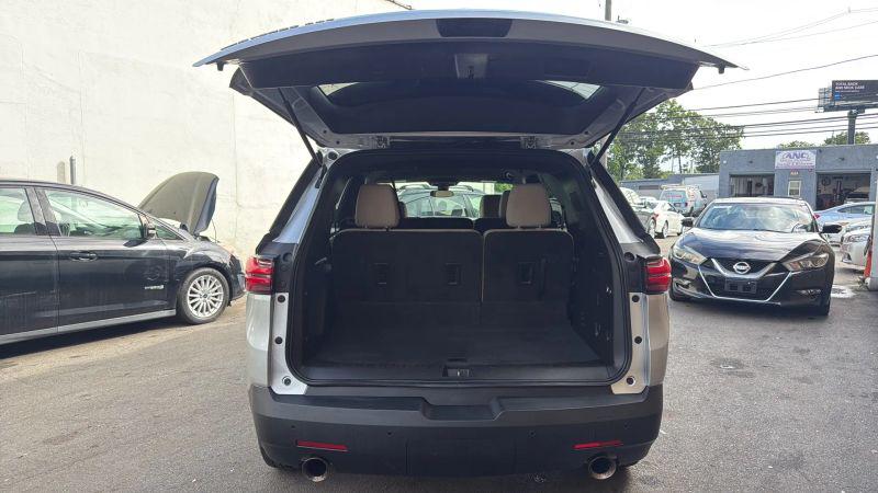 2022 Chevrolet Traverse AWD 1FL