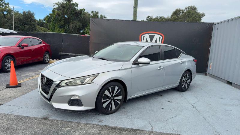 2021 Nissan Altima SV FWD for sale in Orlando, FL