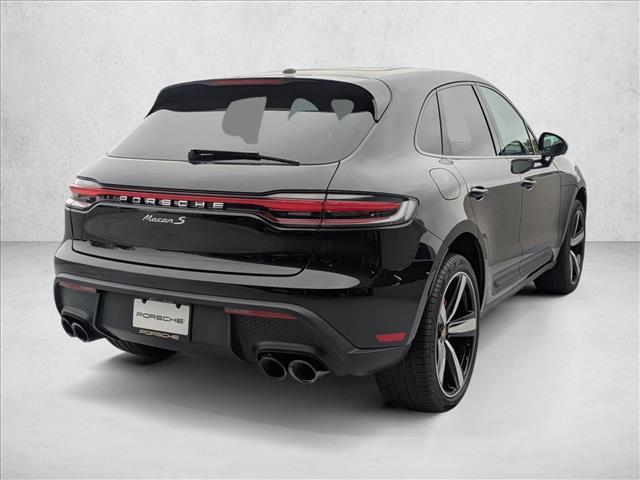 2025 Porsche Macan S