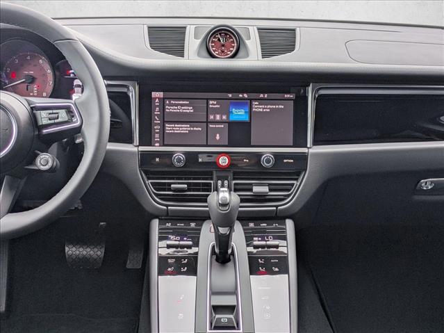 2025 Porsche Macan S