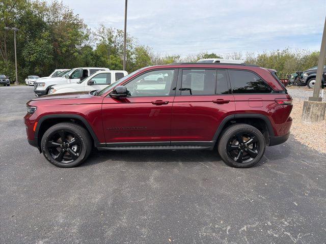 2022 Jeep Grand Cherokee Altitude 4x4