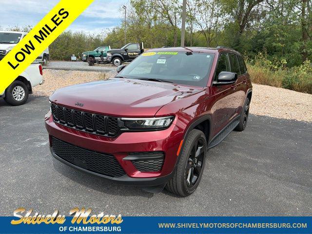 2022 Jeep Grand Cherokee Altitude 4x4