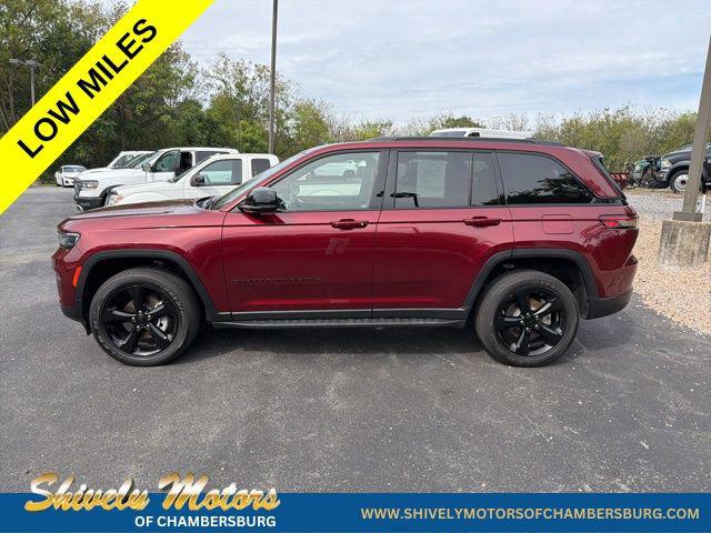 2022 Jeep Grand Cherokee Altitude 4x4