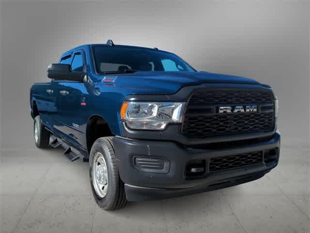 2022 RAM 2500 Tradesman Crew Cab 4x4 8 Box 2022 RAM 2500 Tradesman Crew Cab 4x4 8 Box