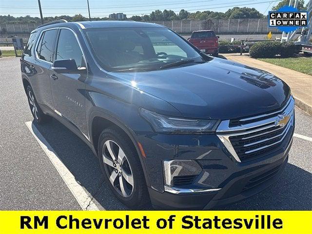 2023 Chevrolet Traverse FWD LT Leather