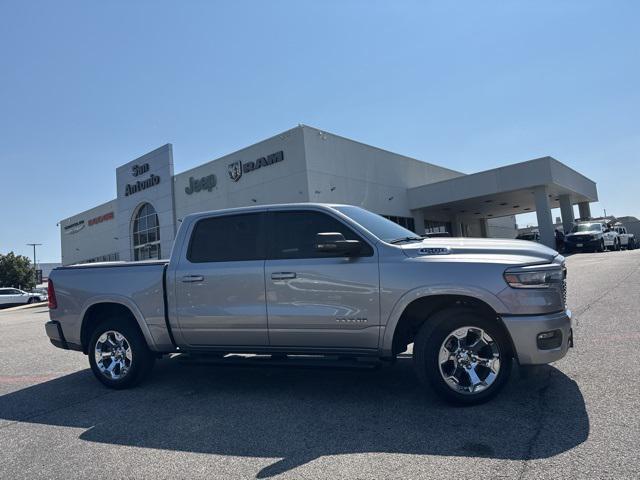 2025 RAM 1500 Lone Star Crew Cab 4x4 57 Box