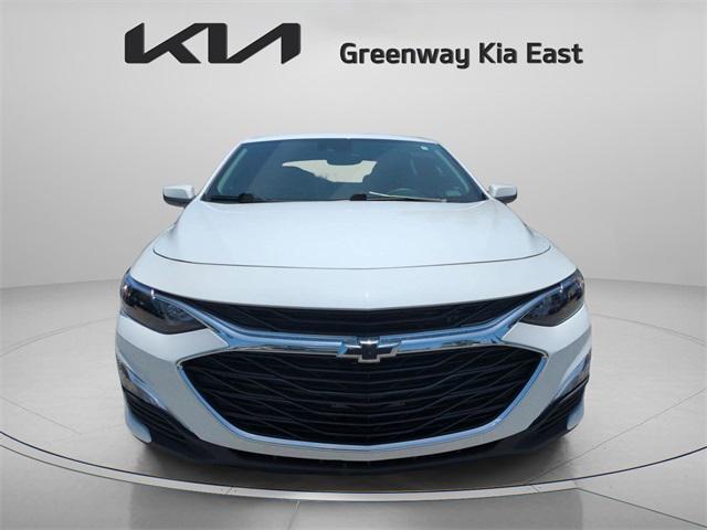 2024 Chevrolet Malibu FWD RS