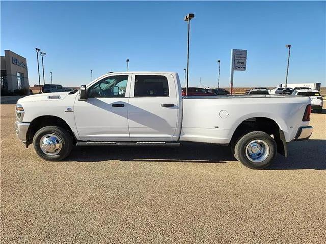 2026 RAM Ram 3500 RAM 3500 TRADESMAN CREW CAB 4X4 8 BOX