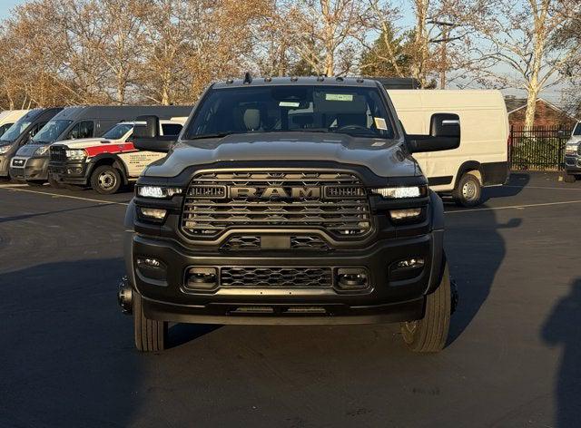 2026 RAM Ram 4500 Chassis Cab RAM 4500 TRADESMAN CHASSIS CREW CAB 4X4 60 CA 2026 RAM Ram 4500 Chassis Cab RAM 4500 TRADESMAN CHASSIS CREW CAB 4X4 60 CA