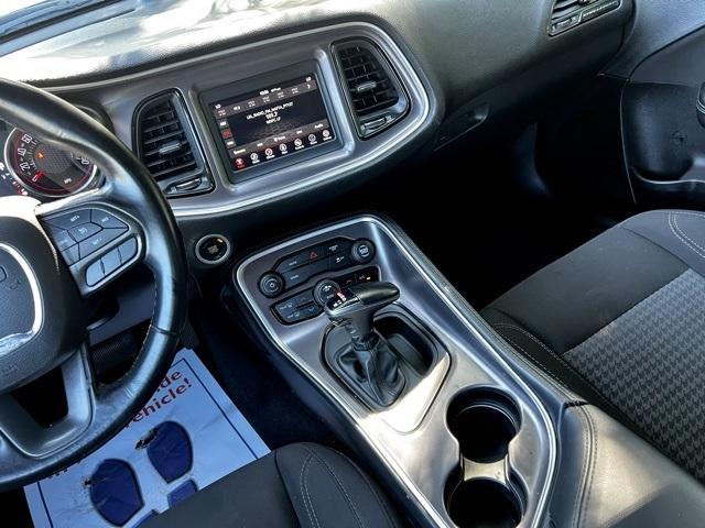 2021 Dodge Challenger SXT