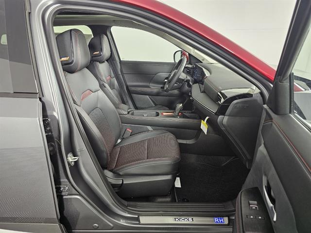 2025 Nissan Kicks SR Intelligent AWD