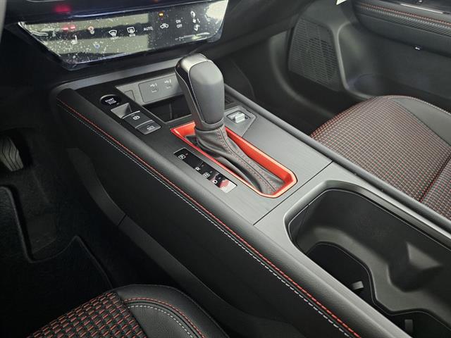 2025 Nissan Kicks SR Intelligent AWD