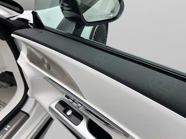 2026 Mercedes-Benz Maybach SL 680 Monogram Series 4MATIC