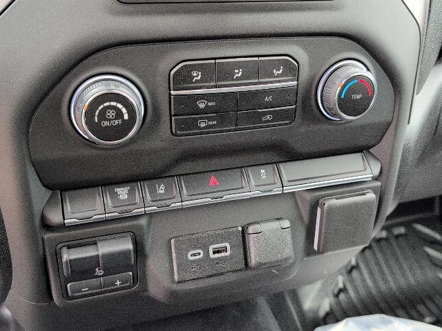 2025 Chevrolet Silverado 3500HD Work Truck