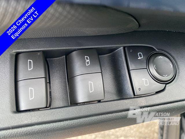 2026 Chevrolet Equinox LT2 w/PDE