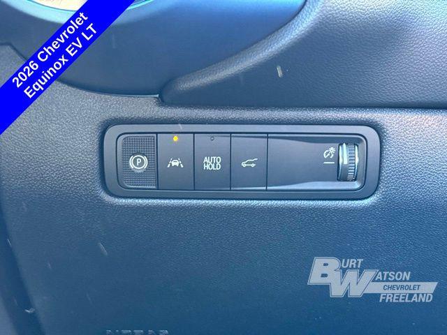 2026 Chevrolet Equinox LT2 w/PDE