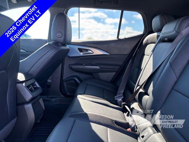 2026 Chevrolet Equinox LT2 w/PDE