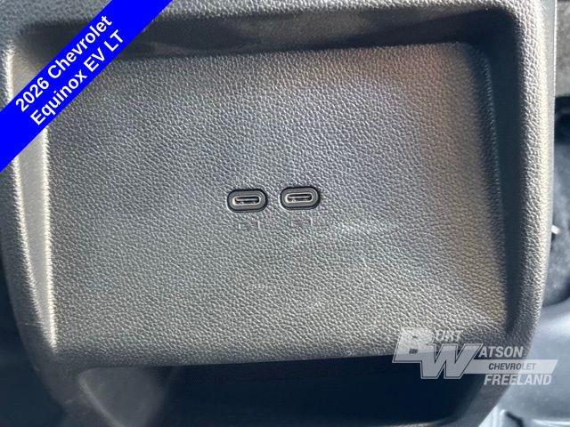 2026 Chevrolet Equinox LT2 w/PDE