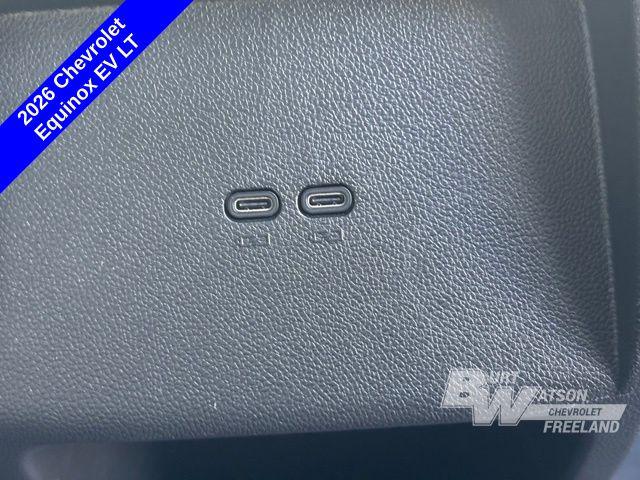 2026 Chevrolet Equinox LT2 w/PDE