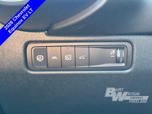 2026 Chevrolet Equinox LT2 w/PDE