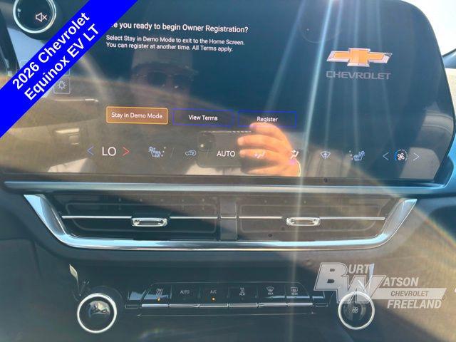 2026 Chevrolet Equinox LT2 w/PDE