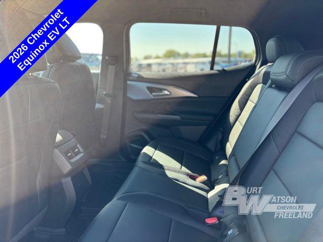 2026 Chevrolet Equinox LT2 w/PDE