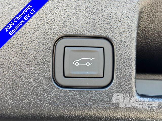 2026 Chevrolet Equinox LT2 w/PDE