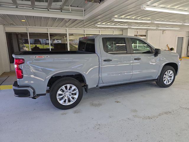 2024 Chevrolet Silverado 1500 4WD Crew Cab Short Bed Custom