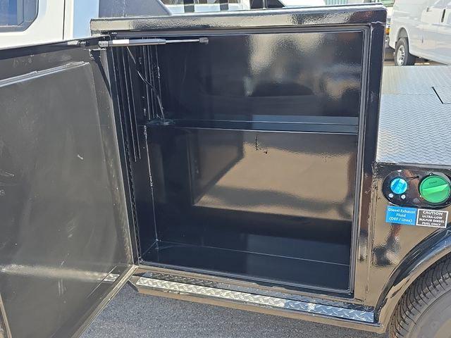 2025 Chevrolet Silverado 3500HD 4WD Double Cab Long Bed Work Truck