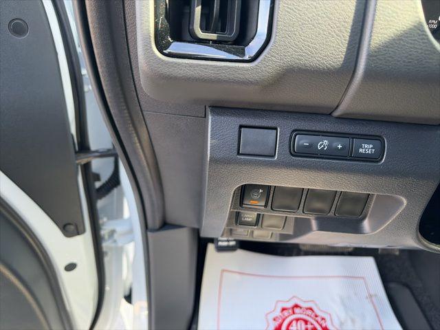 2026 Nissan Frontier Crew Cab SV 4x4
