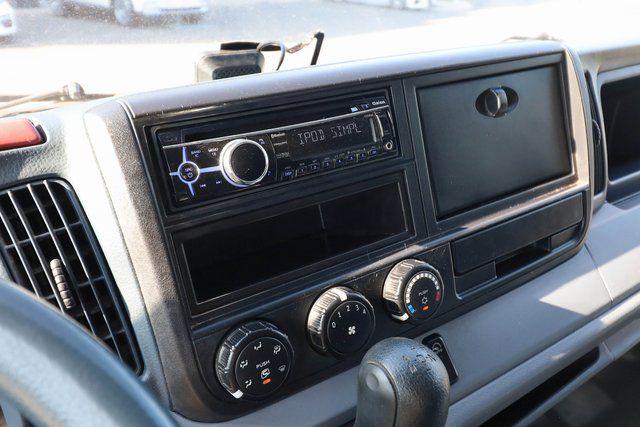 2017 Mitsubishi FEC72S FEC72S