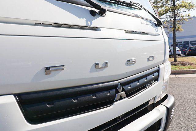 2017 Mitsubishi FEC72S FEC72S