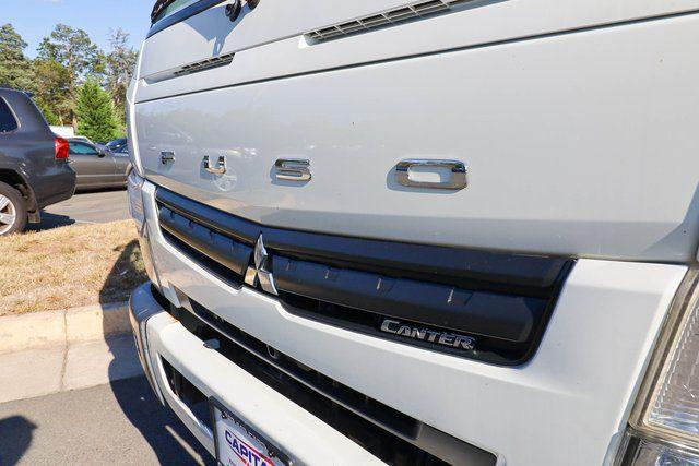 2017 Mitsubishi FEC72S FEC72S