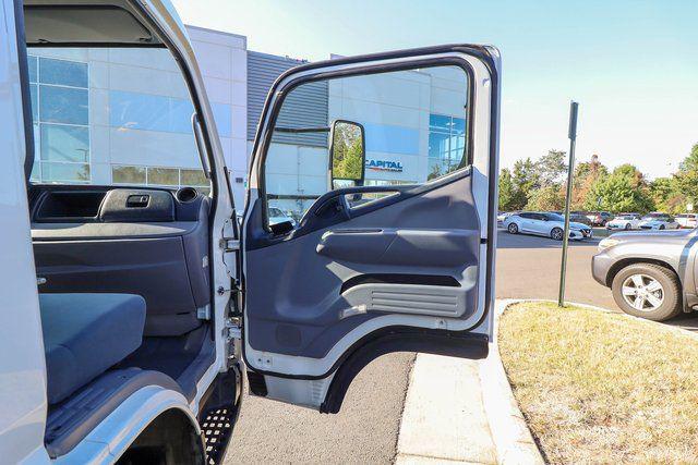 2017 Mitsubishi FEC72S FEC72S