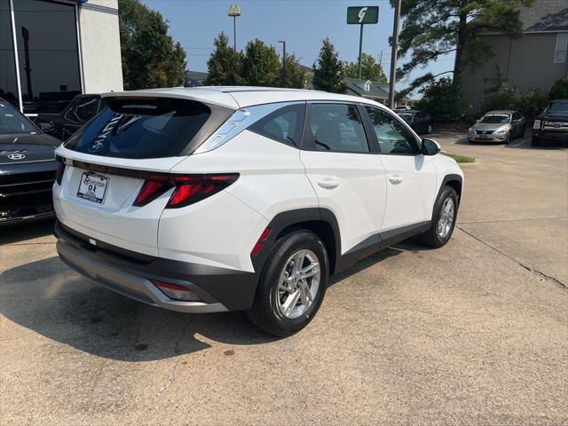 2025 Hyundai Tucson SE