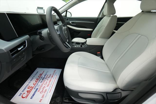 2026 Hyundai Sonata SE