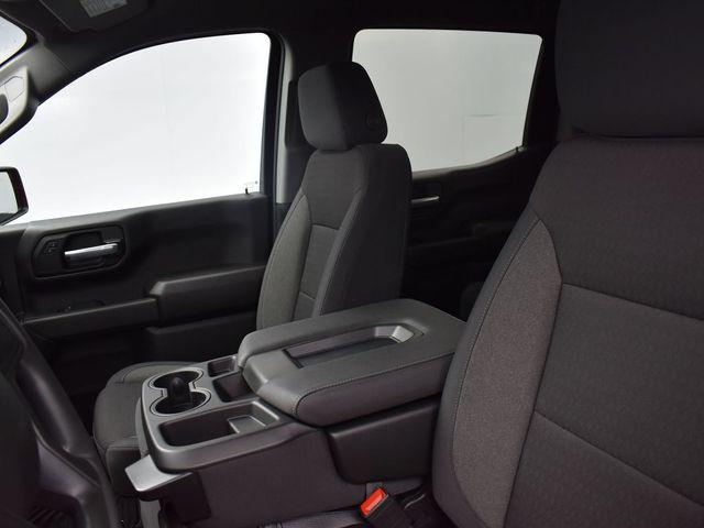 2026 Chevrolet Silverado 1500 4WD Crew Cab Short Bed Custom Trail Boss