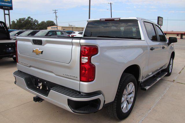 2022 Chevrolet Silverado 1500 2WD Crew Cab Short Bed Custom