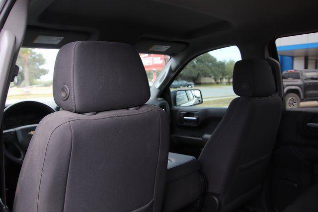 2022 Chevrolet Silverado 1500 2WD Crew Cab Short Bed Custom