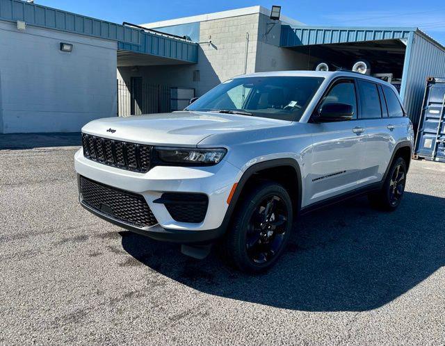 2025 Jeep Grand Cherokee GRAND CHEROKEE ALTITUDE X 4X2