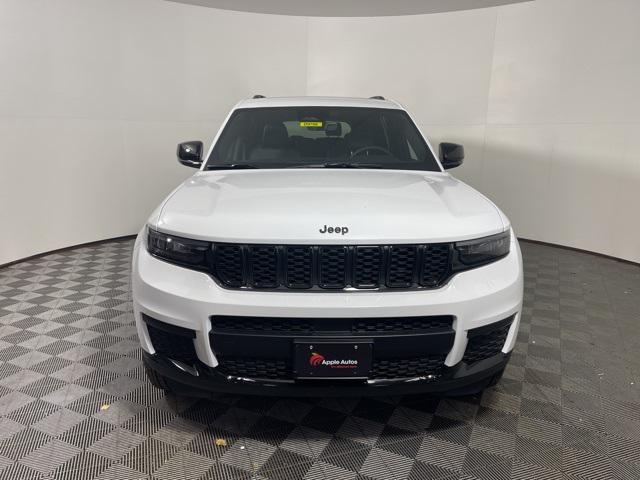 2025 Jeep Grand Cherokee GRAND CHEROKEE L ALTITUDE X 4X4 2025 Jeep Grand Cherokee GRAND CHEROKEE L ALTITUDE X 4X4