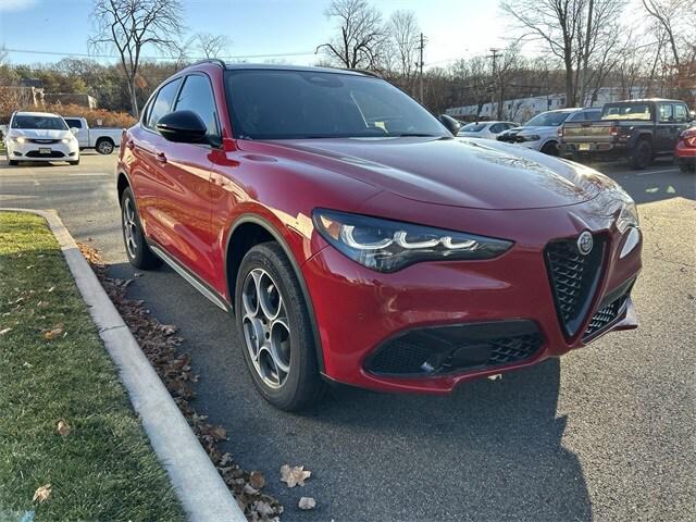 2025 Alfa Romeo Stelvio STELVIO AWD 2025 Alfa Romeo Stelvio STELVIO AWD