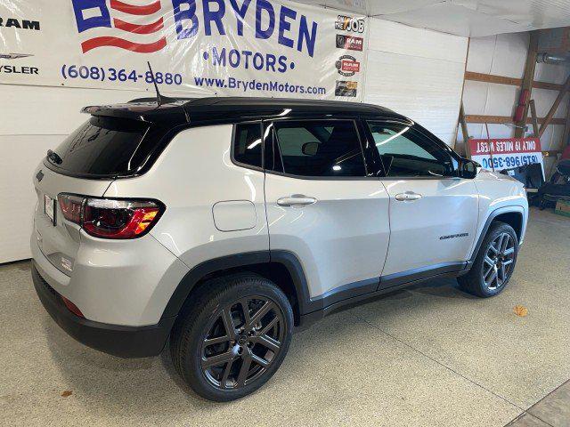 2026 Jeep Compass COMPASS LIMITED ALTITUDE 4X4