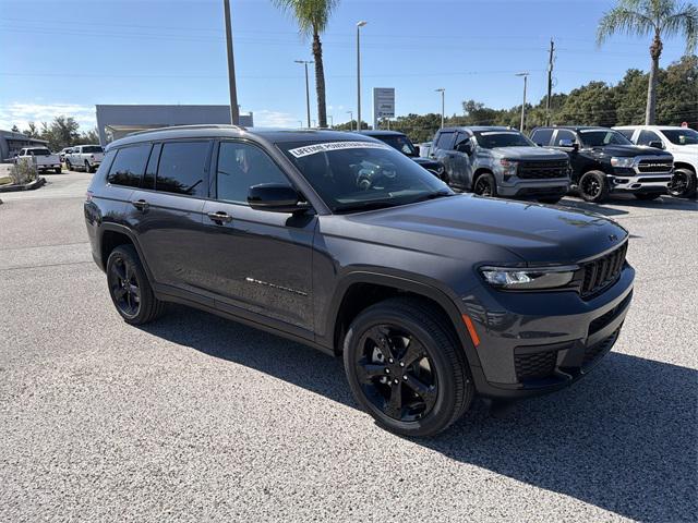 2025 Jeep Grand Cherokee GRAND CHEROKEE L ALTITUDE X 4X4