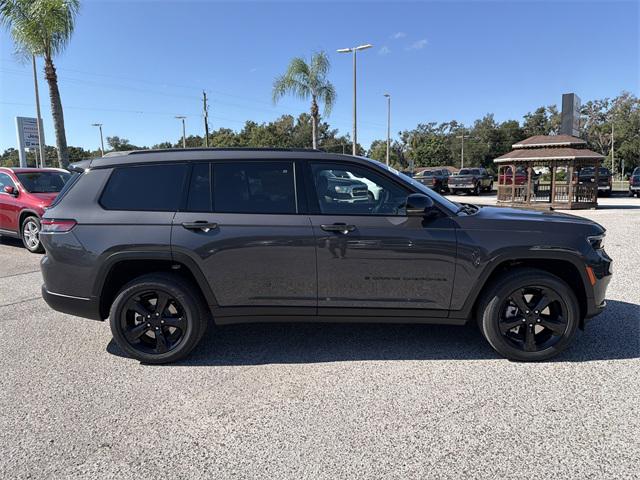 2025 Jeep Grand Cherokee GRAND CHEROKEE L ALTITUDE X 4X4