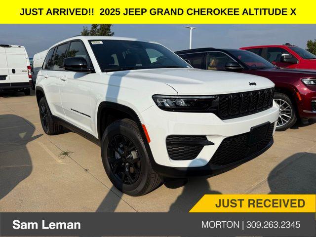 2025 Jeep Grand Cherokee GRAND CHEROKEE ALTITUDE X 4X4 2025 Jeep Grand Cherokee GRAND CHEROKEE ALTITUDE X 4X4